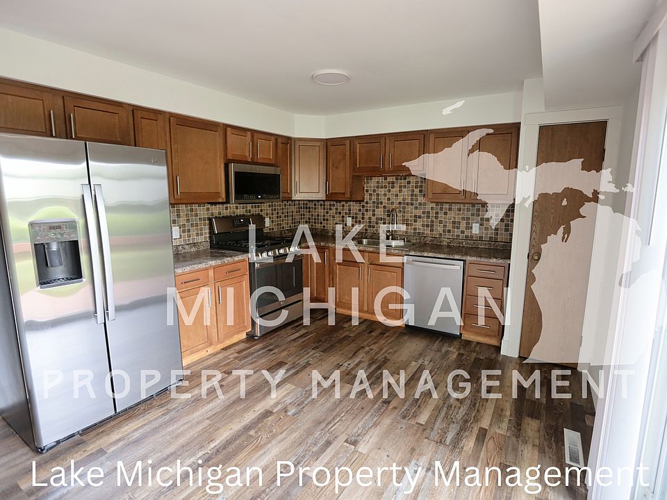 18174 Mohawk Dr Spring Lake MI Zillow