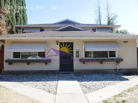 908 Dornajo Way