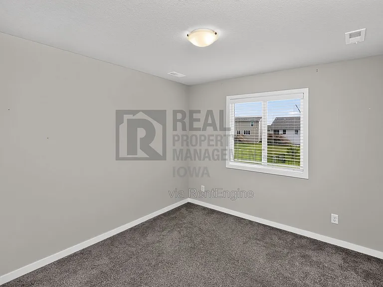 4319 NW 13th St — Photo 24