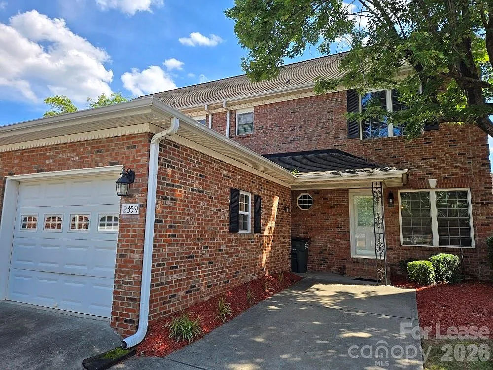 2 bed, 2.5 bath, 1474 sqft, $1,850 — Photo 2