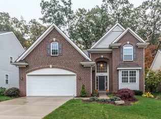 21484 Riverwalk Ct, Farmington Hills, MI 48336