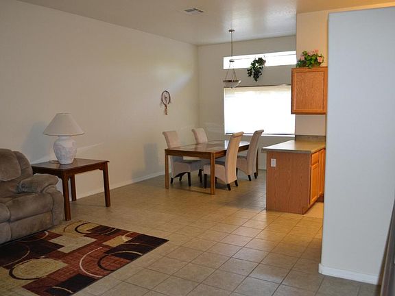 5th image of 864 S Lawther Dr
