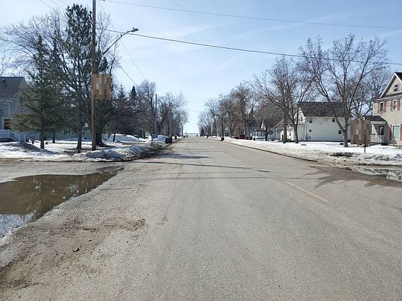 4th image of 400 Washington Ave