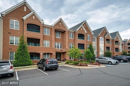 2nd image of 7055 Heritage Hunt Dr APT 110