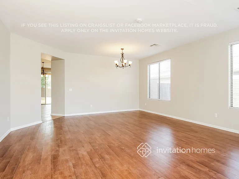977 W Jersey Way — Photo 3