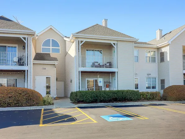726 N Gary Ave Unit 109A, Carol Stream, IL 60188