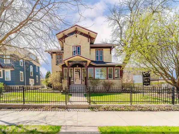 143 Church Ave, Oshkosh, WI 54901