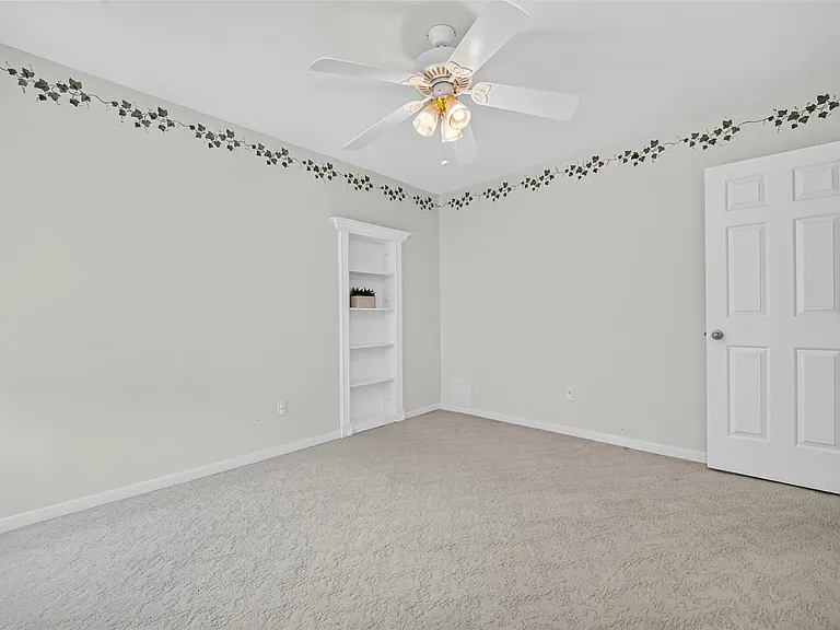 4414 Ringrose Dr — Photo 39