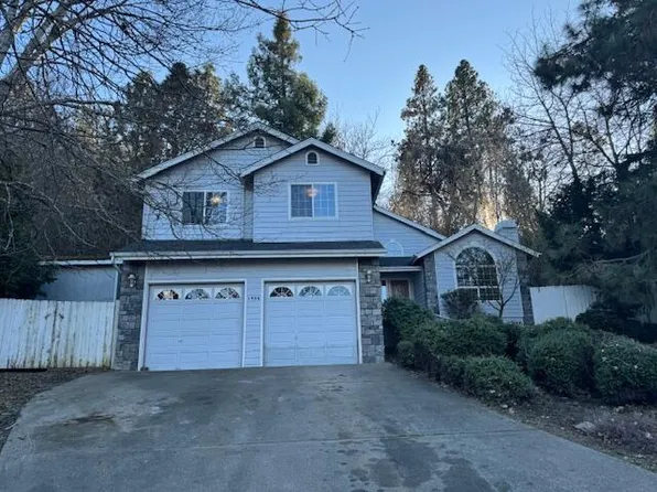 1986 Kelly Way, Grants Pass, OR 97527