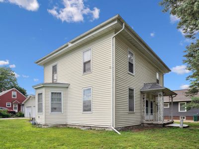 313-315 4th Ave S #W, Independence, IA, 50644