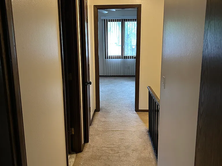 6554 Woodhall Dr — Photo 13