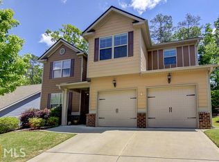 114 Village Pl, Newnan, GA