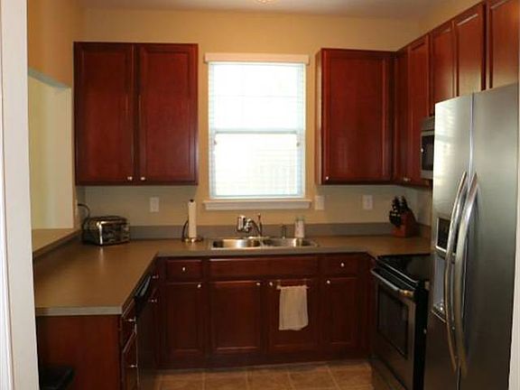 5th image of 534 Hadleybrook Dr #108