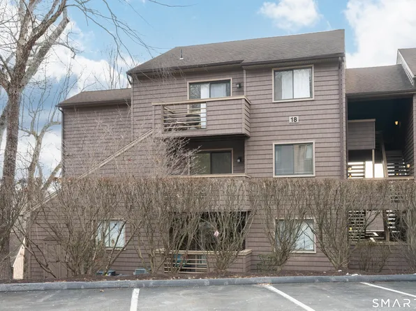 166 Old Brookfield Road #18A6, Danbury, CT 06811