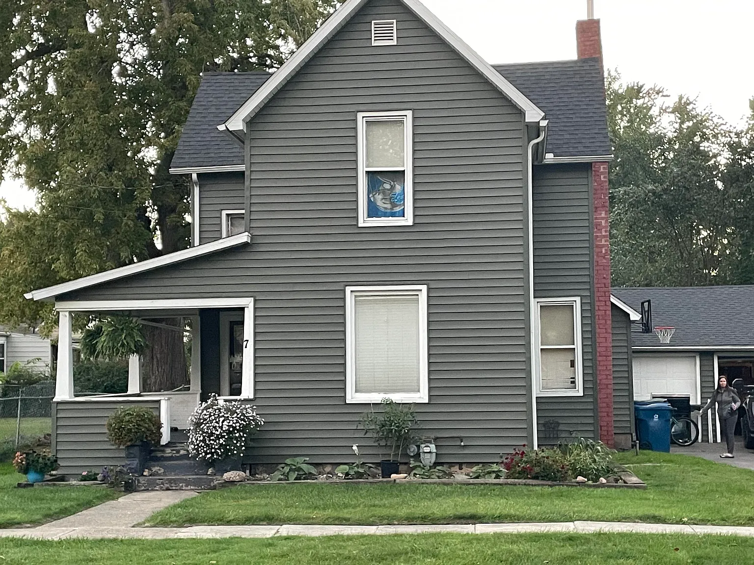 7 Orchard St photo 1
