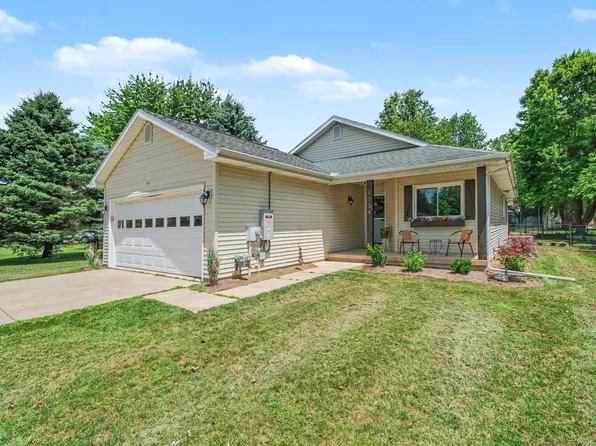 4134 Crescent View Dr, Tecumseh, MI 49286