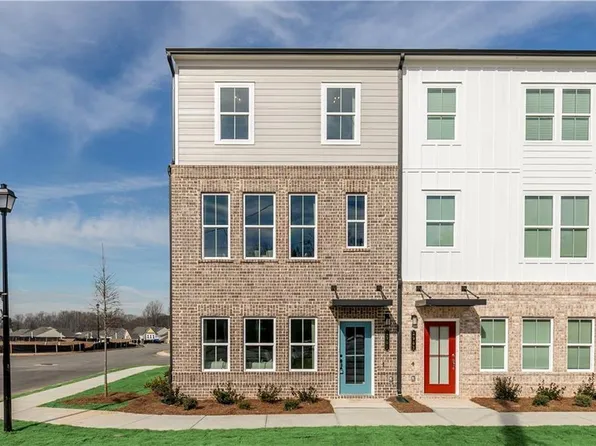 2826 Beacon Bend Xing, Lawrenceville, GA 30043