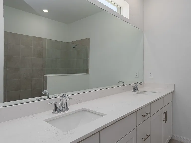 11470 Burgundy Dr — Photo 42
