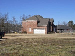 2nd image of 2532 New Hope Rd
