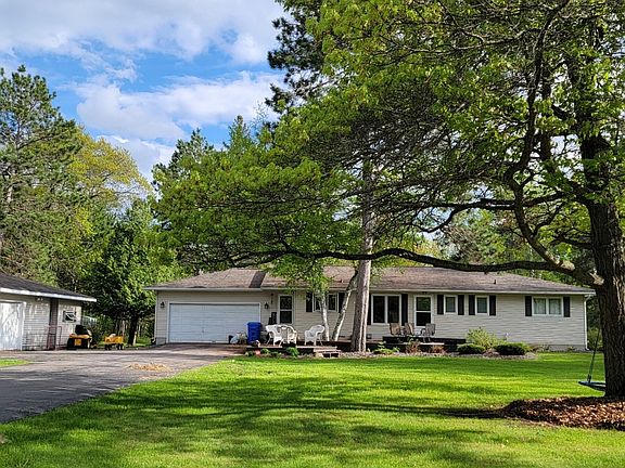 2nd image of 936 Bunchberry Ln NE