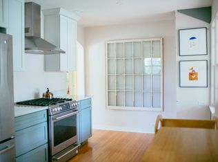 102 S Williston St, Wheaton, IL 60187