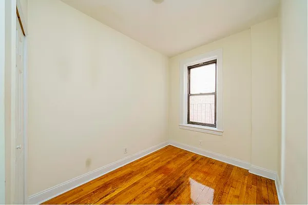 Rented by Douglas Elliman | media 12