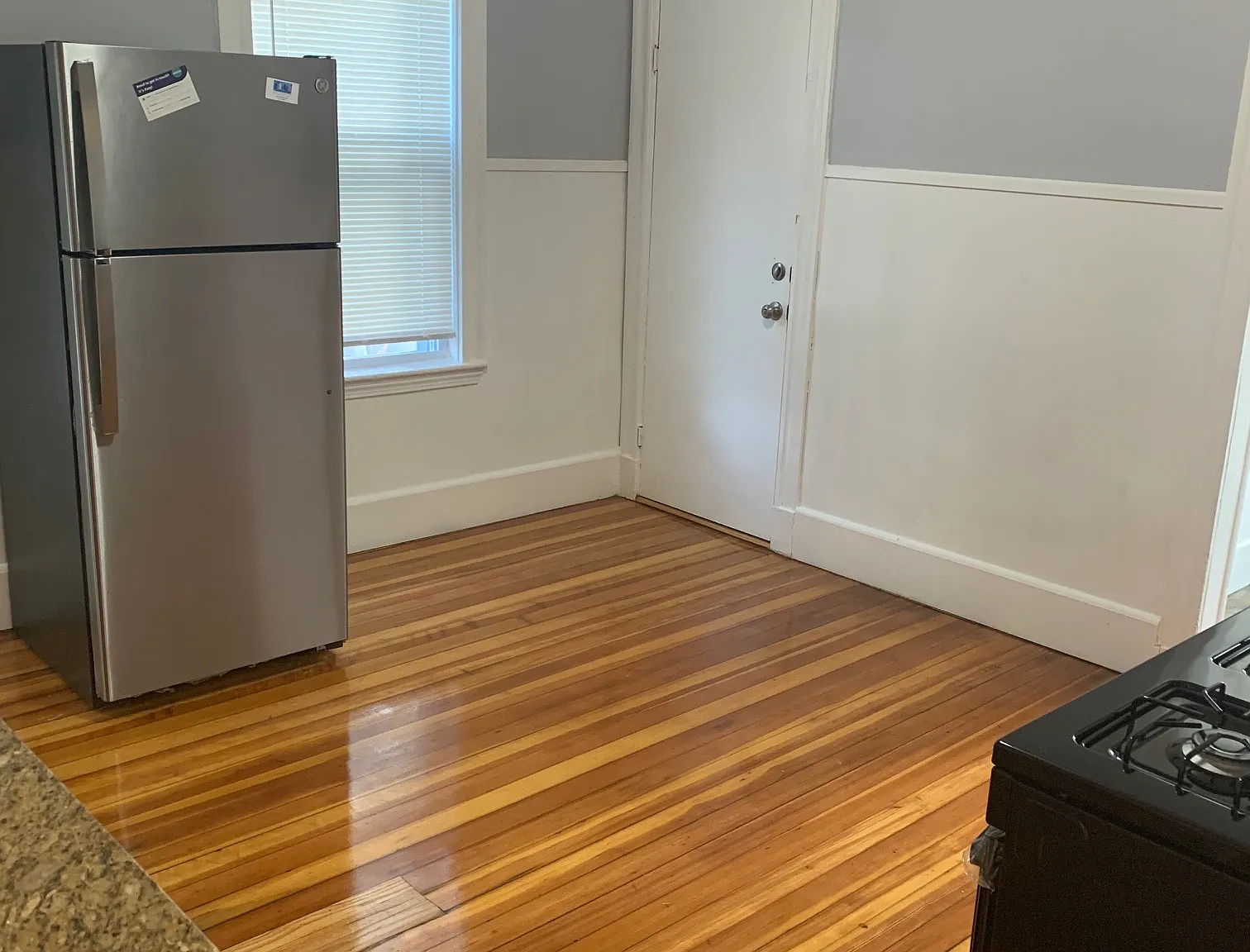 4 bed, 1150 sqft, $3,650 — Photo 4