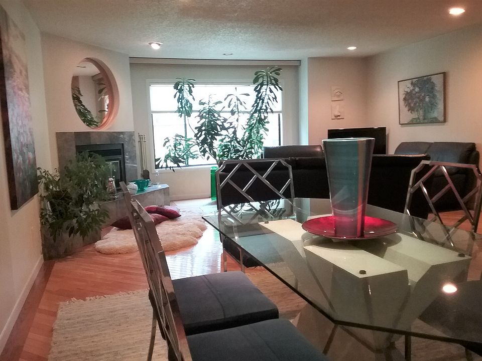 1st image of 5 Vista Dr