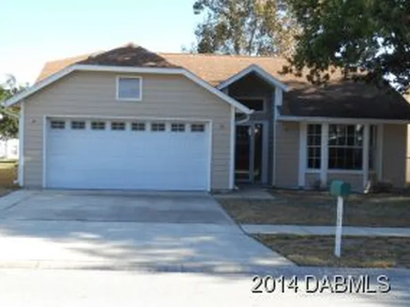 3535 Red Pontiac Dr, Port Orange, FL 32129