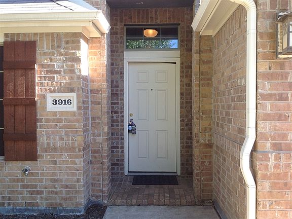 2nd image of 3916 Eaglerun Dr