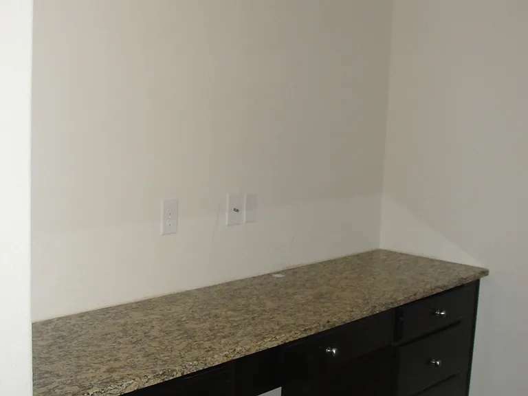 6608 Rutherford Rd — Photo 9