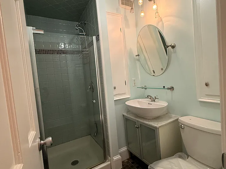 284 Pacific Ave #1 — Photo 5