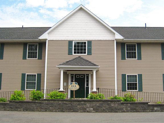 4 Unit Building