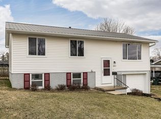 4017 13th Ave SE, Cedar Rapids, IA 52403