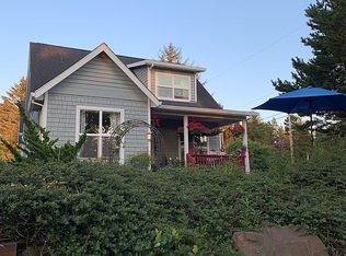 55 Wallace St, Gleneden Beach, OR