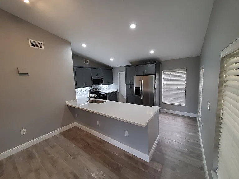 800 Rock Hill Ave — Photo 6