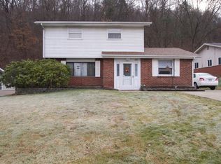 117 Alpine Village Dr, Monroeville, PA