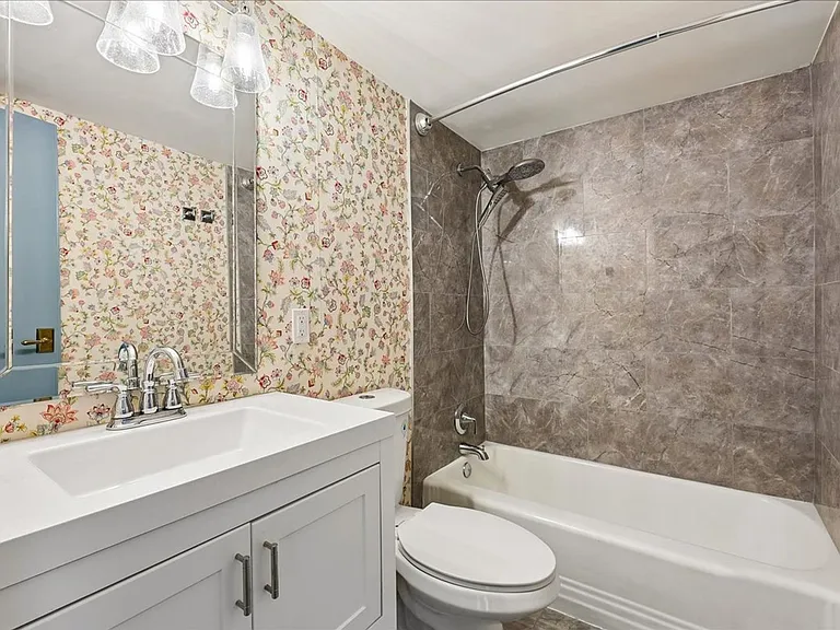 3315 Wisconsin Ave NW #407 — Photo 11