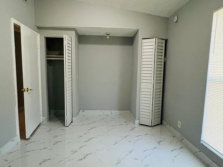 3630 SW 46th Ave — Photo 27