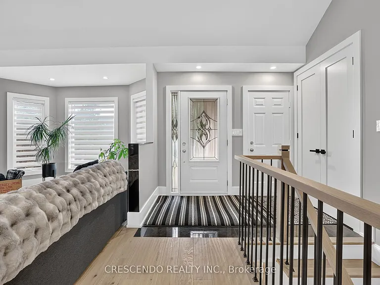 15 Southbury Manor Dr — Photo 4