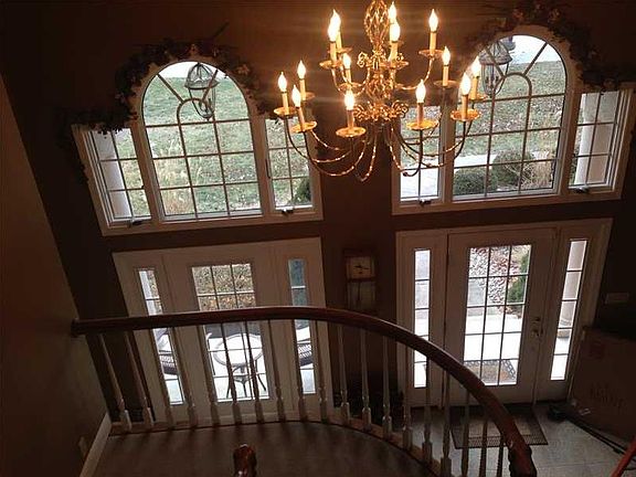 5th image of 514 E Baili Ct