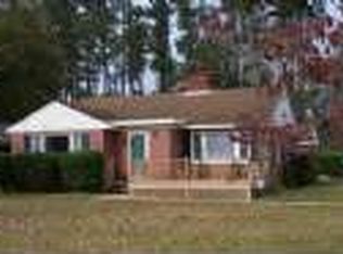 510 E Fremont St, Burgaw, NC 28425
