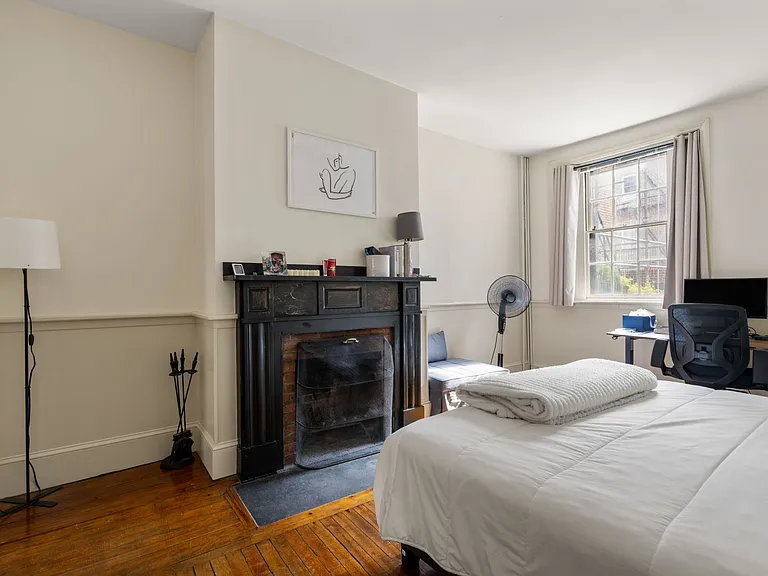 20 Temple St #1 — Photo 6