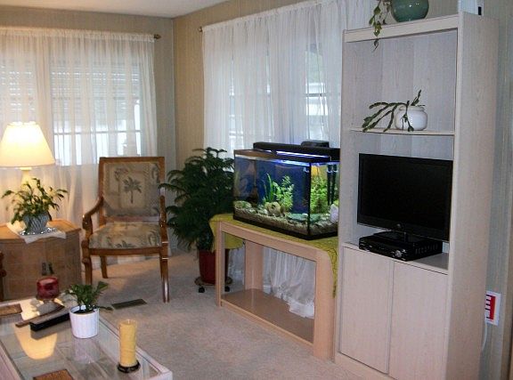 3rd image of 18 Lake Ave