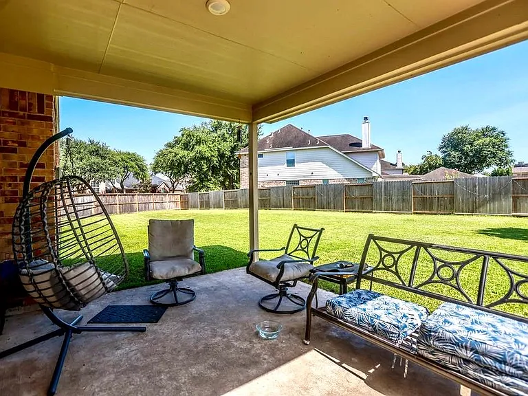 7822 Ravens Point Dr — Photo 25