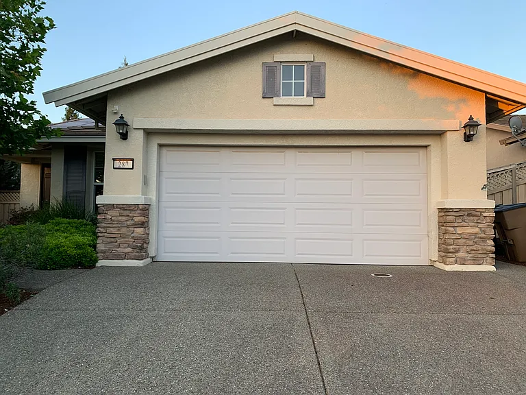 Welcome to 287 Snapdragon Lane!