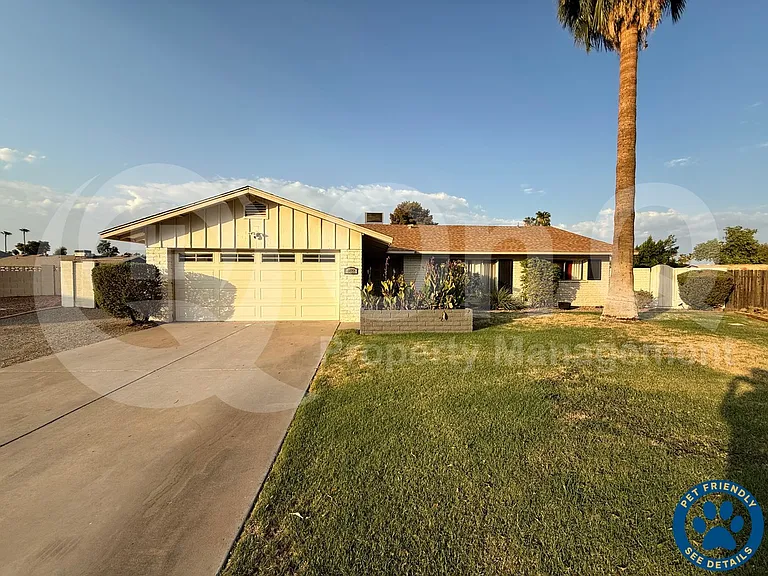 4422 S McAllister Ave — Photo 1