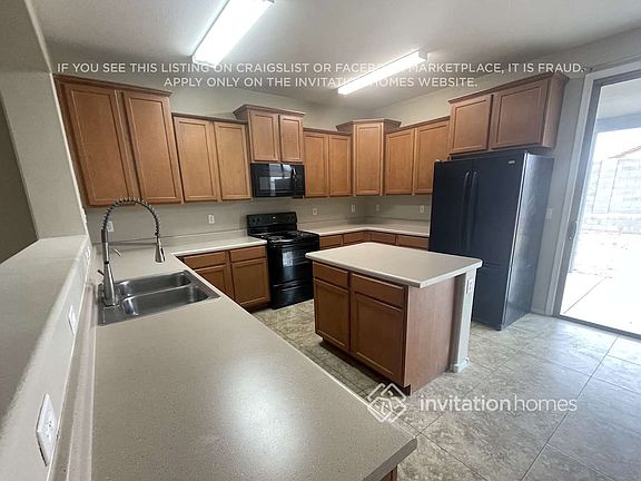3rd image of 40867 N Arbor Ave