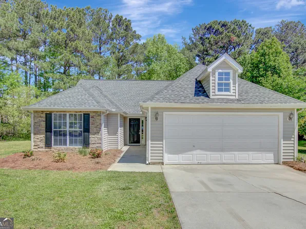 8032 Highland Pkwy, Fairburn, GA 30213