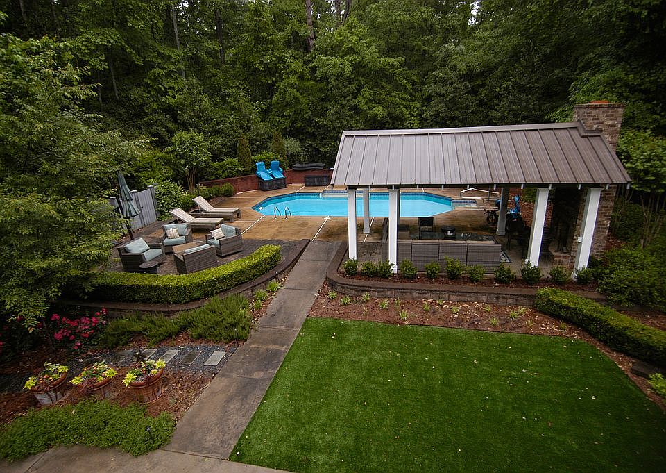 Backyard retreat